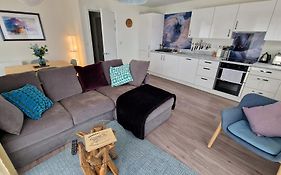 Number 15 Luxurious Two Bedroom Apartment
